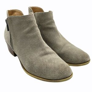 Lucky Brand Leather Suede Almond Toe Ankle Boots Side Zip Taupe Beige Women 7